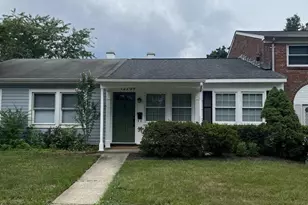 12709 Marquette Ln, Bowie, MD 20715 - Photo 2