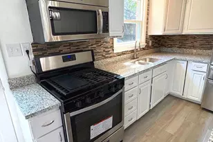 5900 John Adams Dr, Temple Hills, MD 20748 - Photo 10