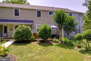 8 Laurel Hill Rd, Greenbelt, MD 20770 - Photo 2