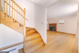 18 Lakeside Dr, Greenbelt, MD 20770 - Photo 6
