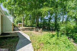 18 Lakeside Dr, Greenbelt, MD 20770 - Photo 58