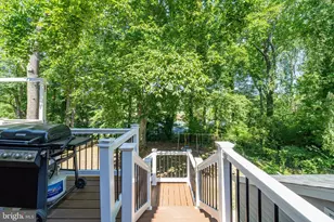 18 Lakeside Dr, Greenbelt, MD 20770 - Photo 56