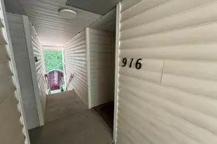 916 Westhaven Dr, Bowie, MD 20721 - Photo 2