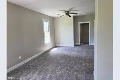 208 68th Place, Capitol Heights, MD 20743 - Photo 4