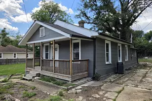 208 68th Pl, Capitol Heights, MD 20743 - Photo 2