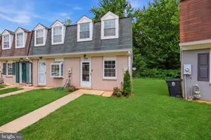 1801 Dutch Village Dr, Landover, MD 20785 - Photo 2