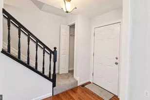 1660 Willowwood Ct, Landover, MD 20785 - Photo 2