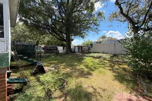 800 Booker Dr, Capitol Heights, MD 20743 - Photo 8