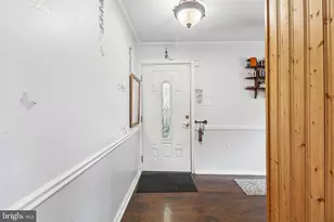15751 Pointer Ridge Dr, Bowie, MD 20716 - Photo 10