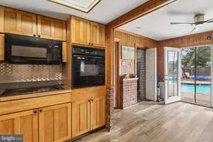 15751 Pointer Ridge Dr, Bowie, MD 20716 - Photo 20