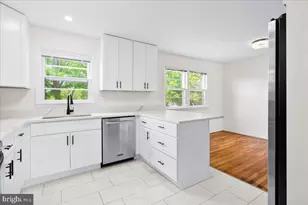 7202 Good Luck Rd, Lanham, MD 20706 - Photo 16