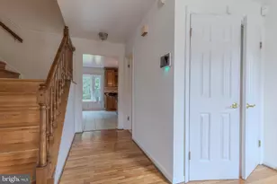 3929 Sunflower Cir, Bowie, MD 20721 - Photo 8