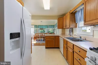 6011 Berwyn Road, College Park, MD 20740 - Photo 16