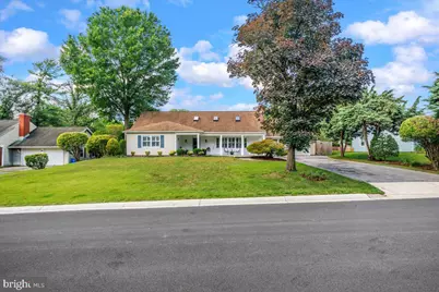 12127 Long Ridge Lane, Bowie, MD 20715 - Photo 6