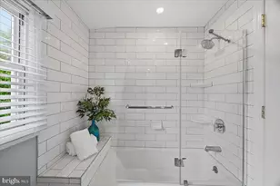 12127 Long Ridge Ln, Bowie, MD 20715 - Photo 32