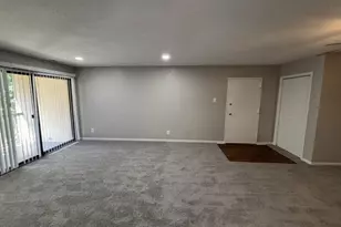 10108 Campus Way S, Upper Marlboro, MD 20774 - Photo 2