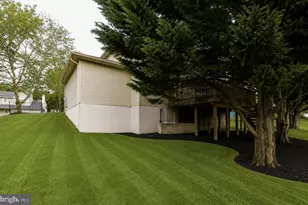 1111 Kings Heather Dr, Bowie, MD 20721 - Photo 4