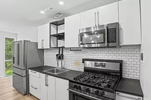 7174 Donnell Pl, District Heights, MD 20747 - Photo 6