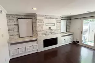1854 Dutch Village, Hyattsville, MD 20785 - Photo 2