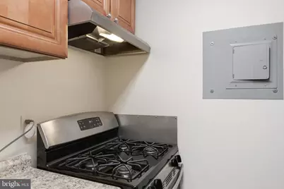 6100 Westchester Park Drive #T8, College Park, MD 20740 - Photo 10