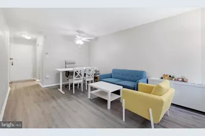 6100 Westchester Park Drive #T8, College Park, MD 20740 - Photo 8