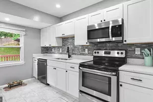 9012 Cameron Ct, Clinton, MD 20735 - Photo 6