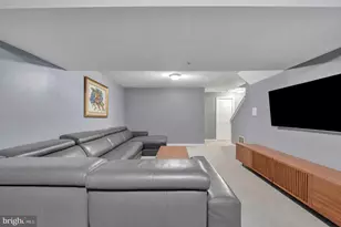 9817 Woodyard Cir, Upper Marlboro, MD 20772 - Photo 36