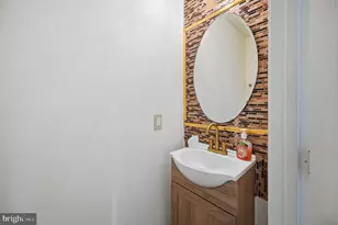 7524 Val Ln, District Heights, MD 20747 - Photo 6