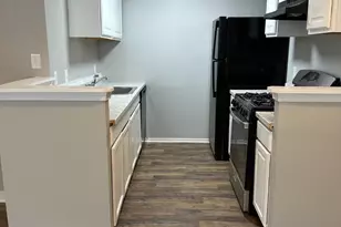 1920 Dutch Village Dr, Landover, MD 20785 - Photo 4