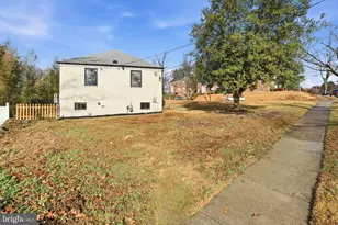 5621 Hawthorne St, Landover, MD 20785 - Photo 6