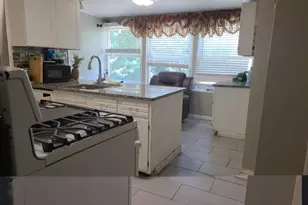 110 Iroquois Way, Oxon Hill, MD 20745 - Photo 6