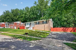6102 Brooke Jane Dr, Clinton, MD 20735 - Photo 2