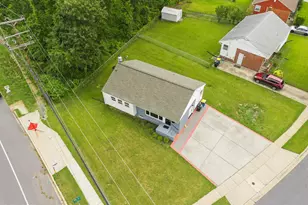 8300 Cathedral Ave, New Carrollton, MD 20784 - Photo 40