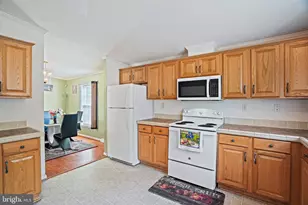 9514 Beech Park St, Capitol Heights, MD 20743 - Photo 10