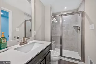 170 Lawndale Dr, Bowie, MD 20716 - Photo 32