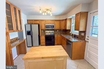 8830 W Fort Foote Terrace, Fort Washington, MD 20744 - Photo 2