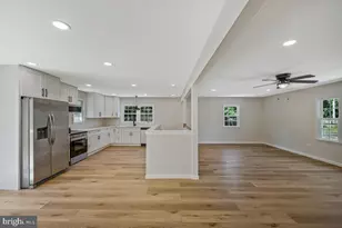13304 Cherry Tree Crossing Rd, Brandywine, MD 20613 - Photo 32