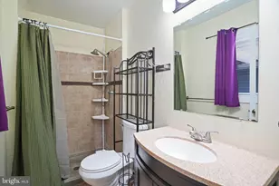 2201 Harwood Ln, Bowie, MD 20716 - Photo 18