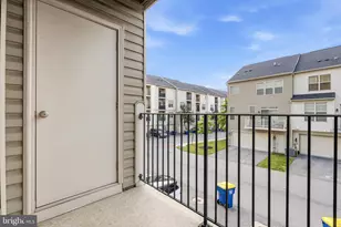 2643 Campus Way N, Glenarden, MD 20706 - Photo 32