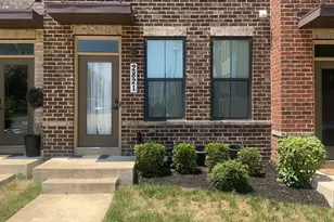 2821 Evansgreen Dr, Suitland, MD 20746 - Photo 2