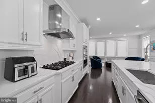 515 Riversail Ln, National Harbor, MD 20745 - Photo 8