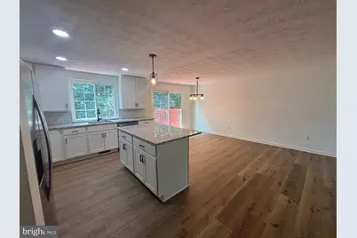 8601 Briarwood Court, Laurel, MD 20708 - Photo 6