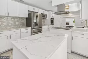 9005 Eastbourne Ln, Laurel, MD 20708 - Photo 14