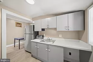 5113 Crittenden St, Hyattsville, MD 20781 - Photo 16