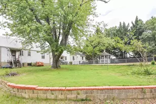 2636 Parkland Dr, District Heights, MD 20747 - Photo 10