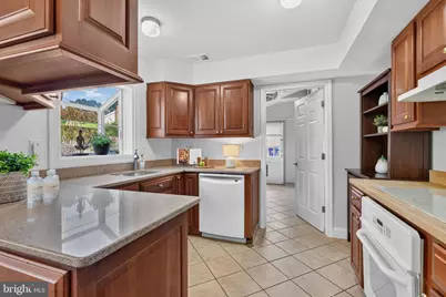 3809 Irongate Lane, Bowie, MD 20715 - Photo 10