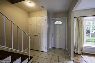 7950 Lakecrest Dr, Greenbelt, MD 20770 - Photo 6