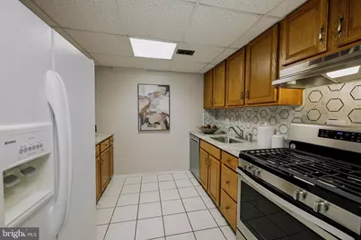7950 Lakecrest Drive, Greenbelt, MD 20770 - Photo 16