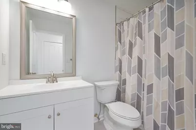 9909 Royal Commerce Place, Upper Marlboro, MD 20774 - Photo 18