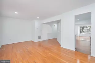 9909 Royal Commerce Pl, Upper Marlboro, MD 20774 - Photo 8